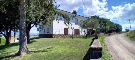 Chalet en venta en Gurb photo 0