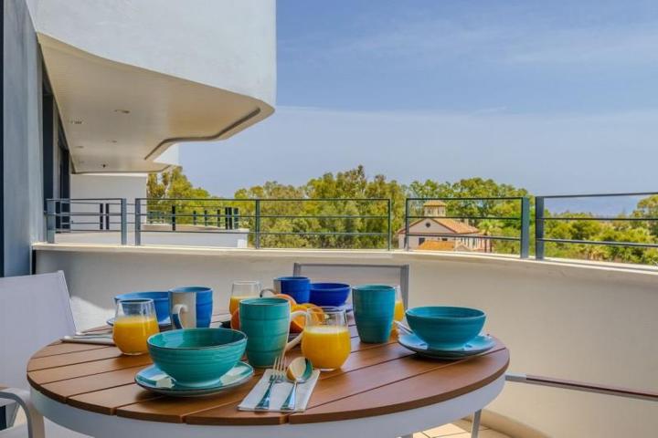 Apartamento en venta en Torremolinos, Los Alamos photo 0