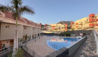 Casa con terreno en venta en Santiago del Teide photo 0