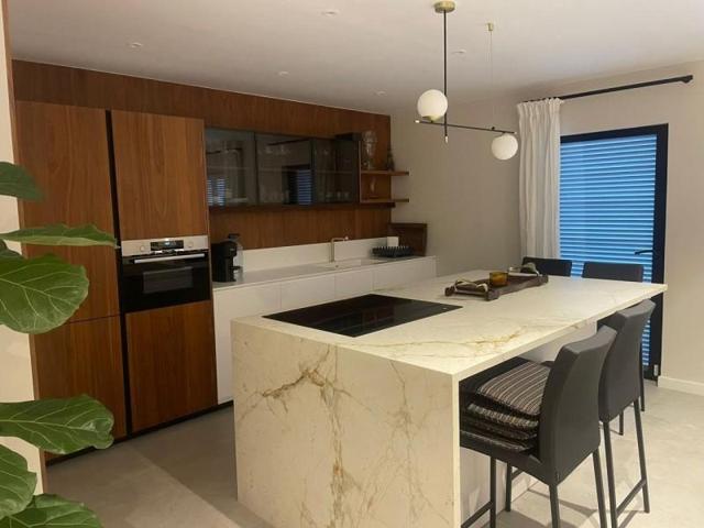 Piso en venta en Santa Cruz de Tenerife, Calle Anselmo J. Benitez, 38004 photo 0