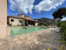 Casa en venta en Collbató, Collbató photo 0