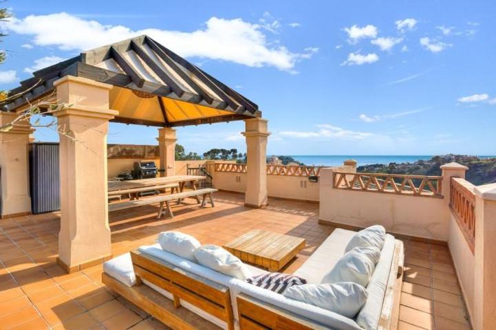 Aticos en venta en Benalmádena, Benalmadena photo 0