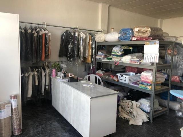 Local comercial en venta en Albir, Albir photo 0