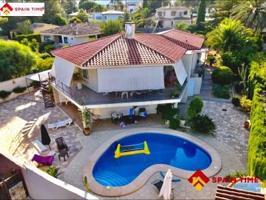 Apartamento en venta en Benidorm, Coblanca photo 0