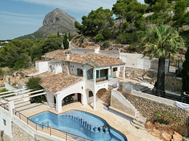 Chalet en venta en Jávea-Xàbia photo 0