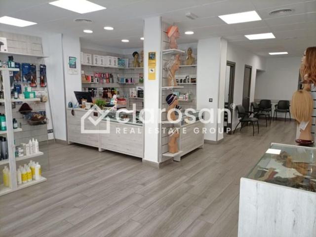 Local comercial en venta en Málaga photo 0