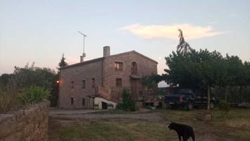 Casa con terreno en venta en Vilanova de Meià photo 0