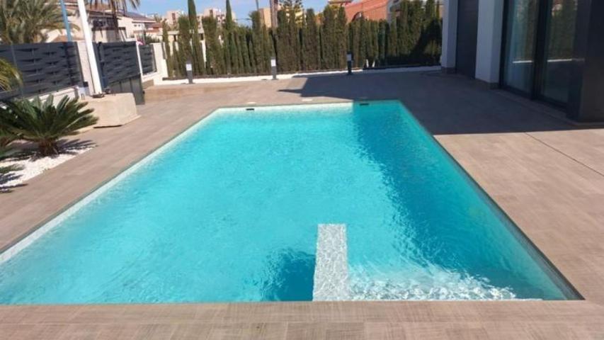 Chalet en venta en Cartagena, Playa honda photo 0