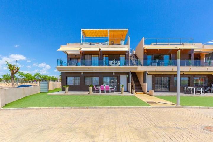 Apartamento en venta en Pilar de la Horadada, Torre de la Horadada photo 0