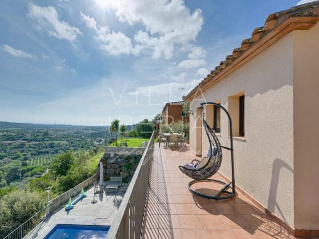 Casa en venta en Calonge photo 0