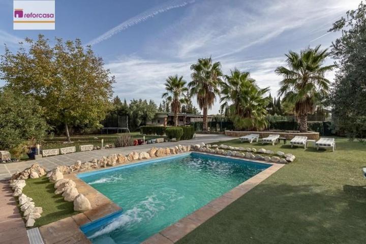 Casa con terreno en venta en Atarfe, Urbanizacion los cortijos la ribera photo 0