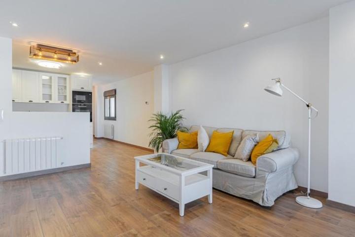 Piso en venta en Mallorca, Santa Catalina photo 0