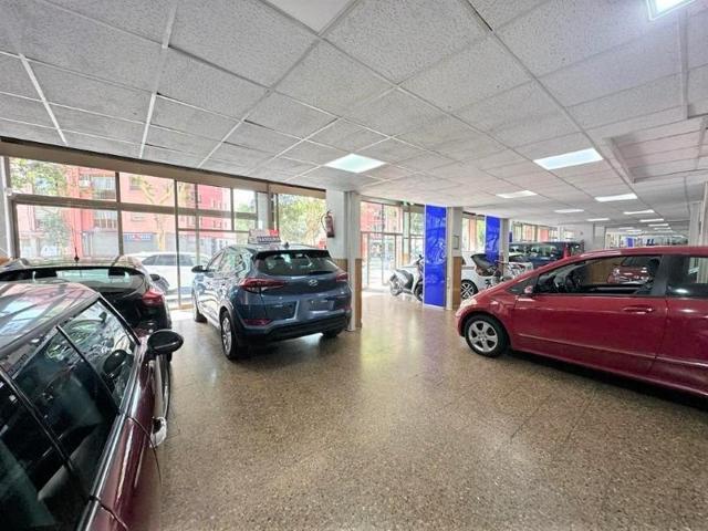 Local comercial en venta en Badalona, Centro photo 0