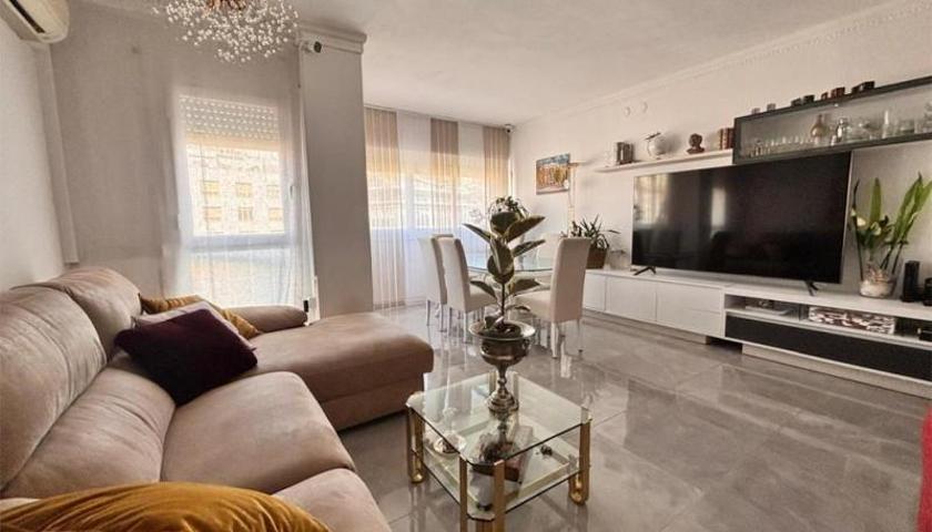 Apartamento en venta en Barcelona photo 0