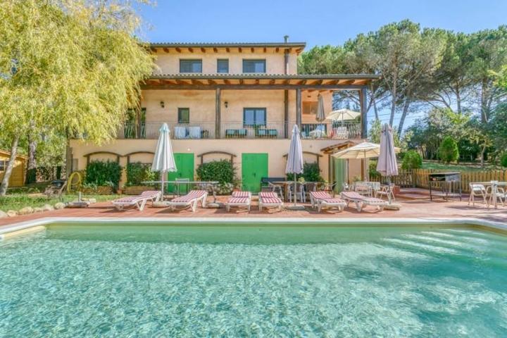 Casa en venta en Sils, Urbanització Vallcanera photo 0