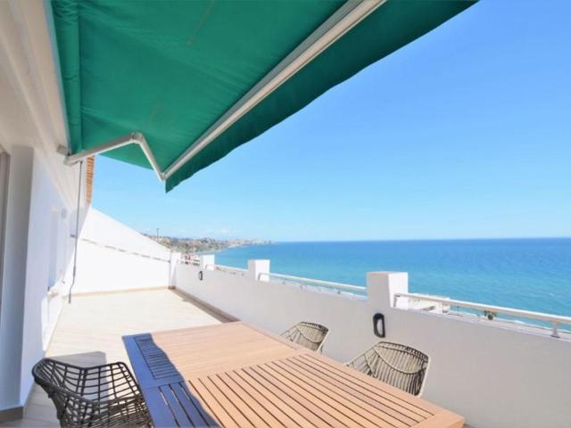 Apartamento en venta en Fuengirola photo 0