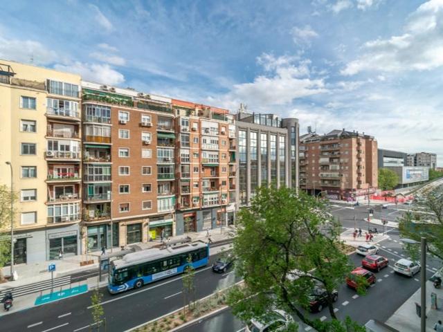 Piso en venta en Madrid, Pacífico photo 0