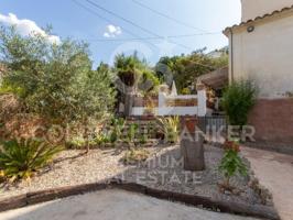 Casa en venta en Sant Cugat del Vallès photo 0