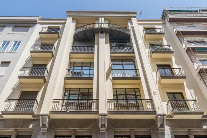 Piso en venta en Granada, Centro photo 0