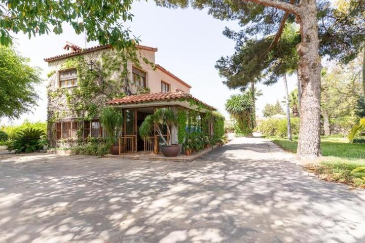 Chalet en venta en Elche, Perleta photo 0