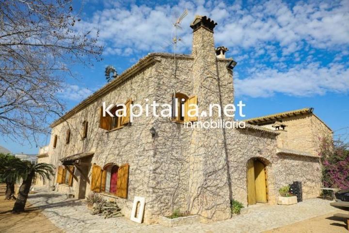 Casa con terreno en venta en Xàtiva, XATIVA photo 0