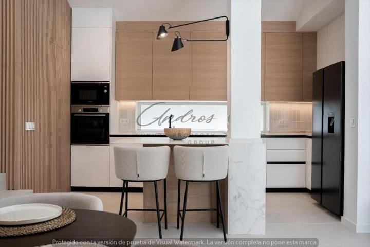 Adosada en venta en Estepona, Benamara photo 0