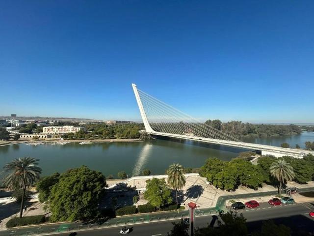 Aticos en venta en Sevilla, Parlamento - Torneo photo 0