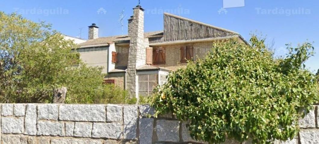 Chalet en venta en Santa Marta de Tormes, ALDEBARAN photo 0