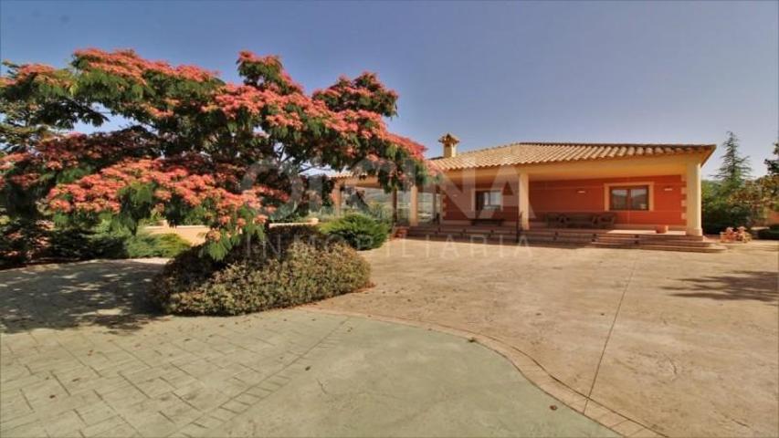 Casa con terreno en venta en Ibi, Devesa photo 0