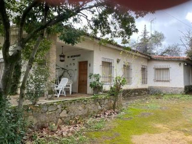 Chalet en venta en Puente Genil, Carretera de aguilar photo 0