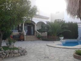 Casa en venta en Loja, Avda. Andalucia photo 0
