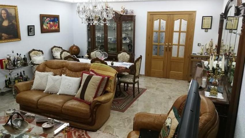 Casa en venta en Albacete, Centro-Villacerrada photo 0