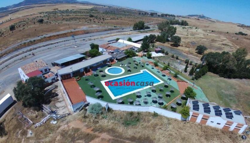 Local comercial en venta en Bélmez, Belmez photo 0