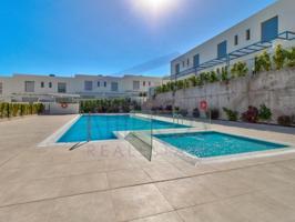 Bungalow en venta en Granadilla de Abona, La Pelada photo 0