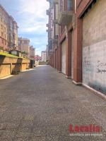 Local comercial en venta en Santander photo 0