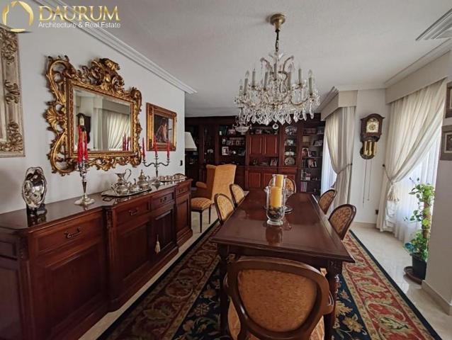 Piso en venta en Alicante, Centro photo 0