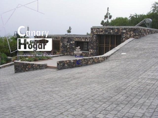 Casa con terreno en venta en San Miguel de Abona, Aldea Blanca photo 0