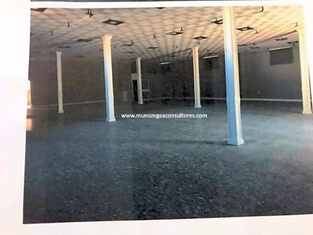 Nave industrial en venta en Lucena, Carretera de Rute, 14900 photo 0