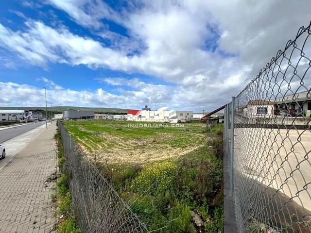 Terreno en venta en Lucena, Calle Huesca, 14900 photo 0