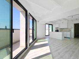 Piso en venta en Barcelona, El Clot photo 0