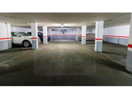 Garaje en venta en L'Hospitalet de Llobregat photo 0