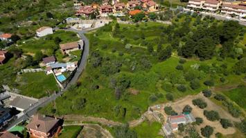 Terreno en venta en Mombeltrán, Castilla y leon photo 0