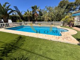 Chalet en venta en Alfaz del Pi photo 0