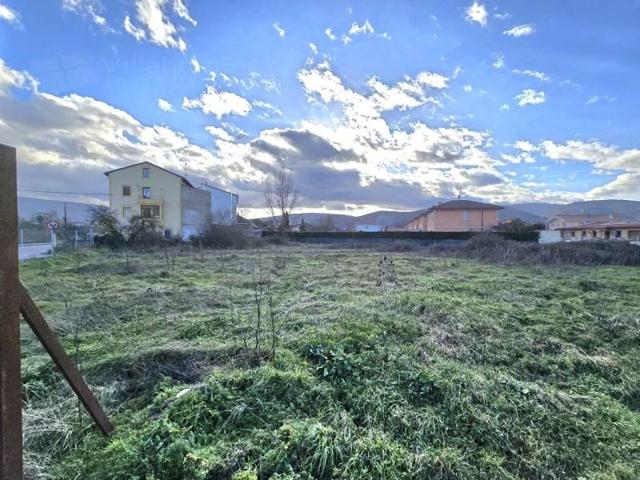 Terreno en venta en Villarcayo de Merindad de Castilla la Vieja photo 0