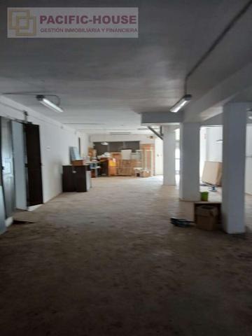 Local comercial en venta en Valencia, Benicalap photo 0