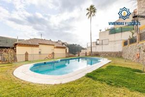 Adosada en venta en Granada, Acceso a la Alhambra photo 0