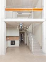 Planta baja en venta en Barcelona, Sagrada Familia photo 0