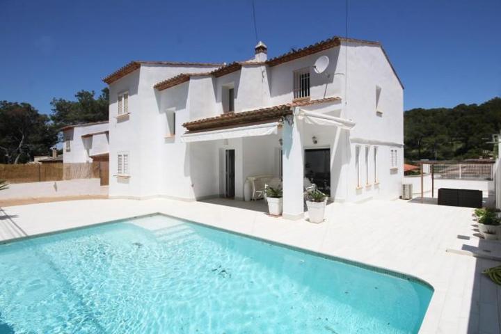 Chalet en venta en Torrent, Zona El Vedat-Santa Apolonia photo 0