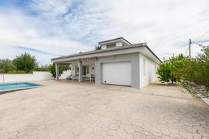 Chalet en venta en Cúllar Vega, El ventorrillo 1 photo 0