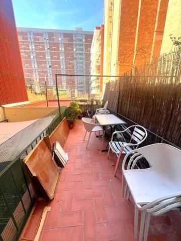 Piso en venta en Barcelona, Carrer de Sardenya, 08005 photo 0